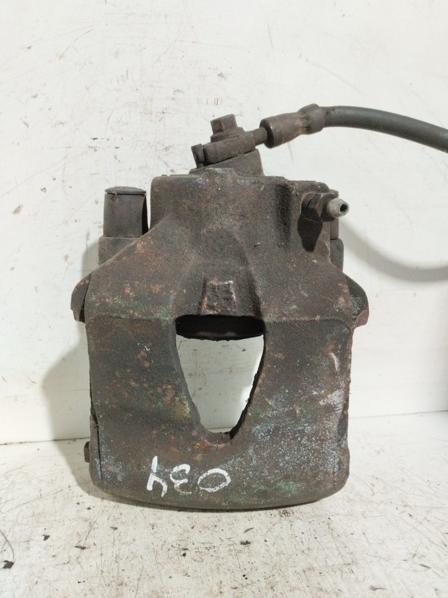Mordaza De Freno Delantera Izquierda Volkswagen Polo (9N1) 2001-2005 1.9 TDI 1.9L 74kW