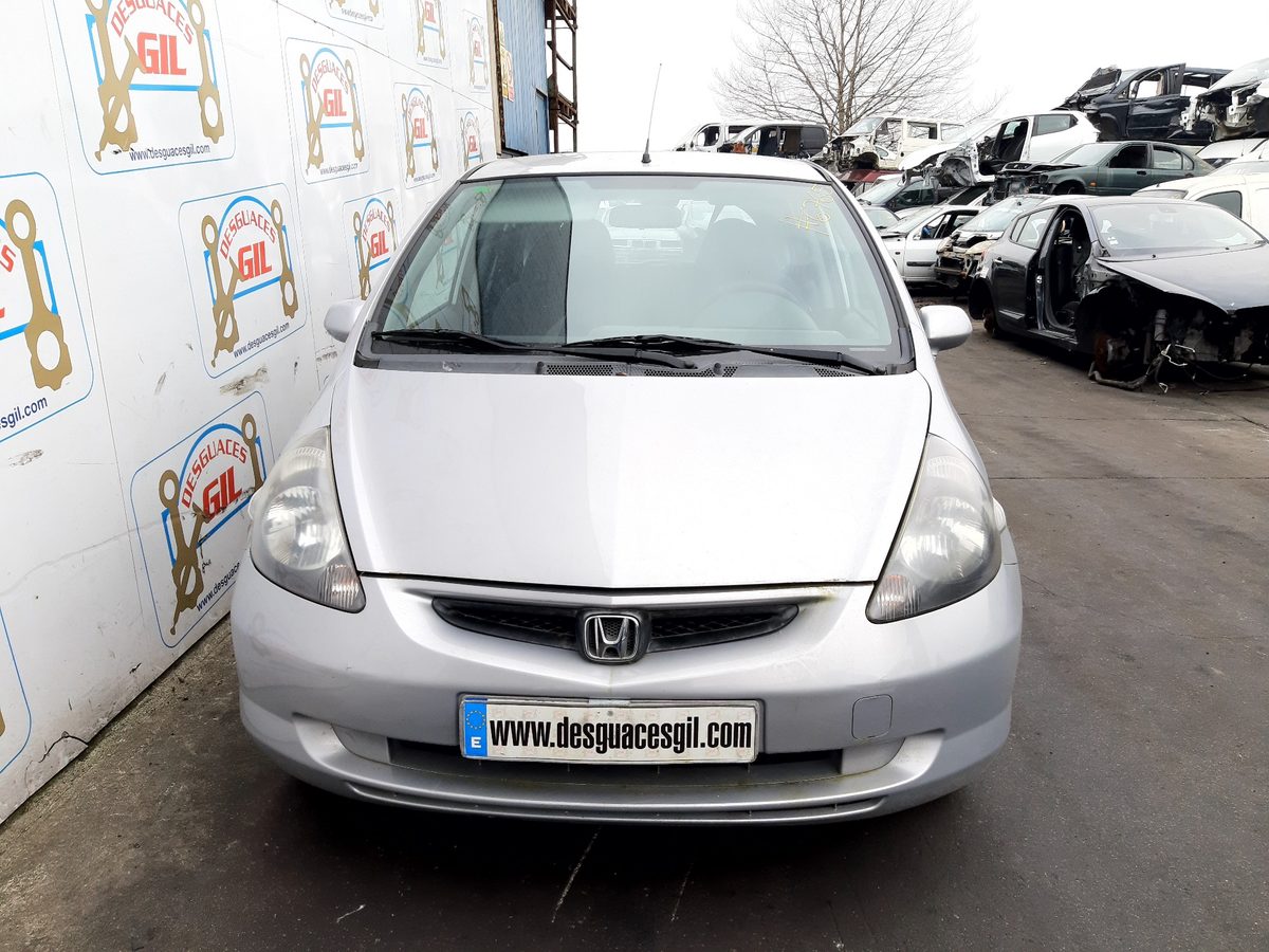 Honda Fit (GD1/5) del que se desmontó esta pieza