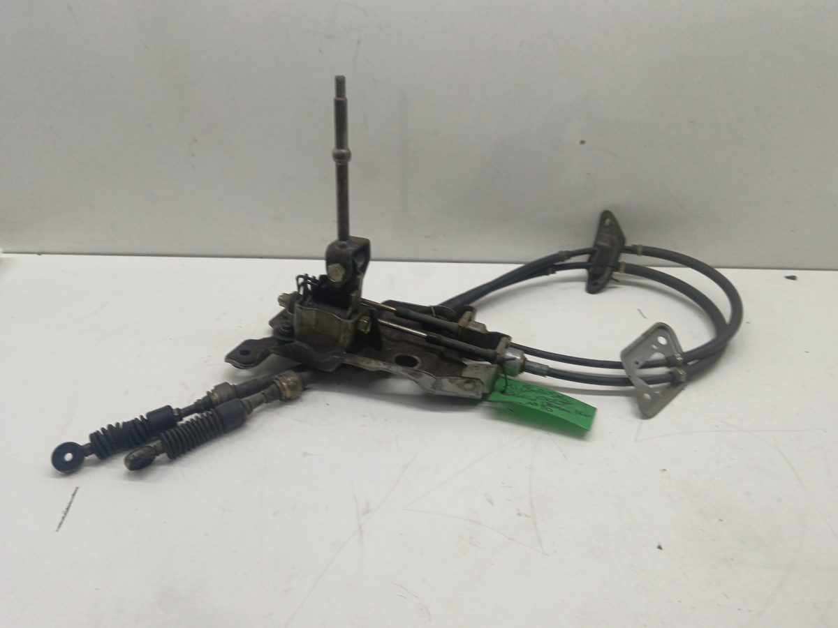 Palanca Cambio Mitsubishi Colt (CJ0) 1996-2003 1300 GLX 1.3L 60kW