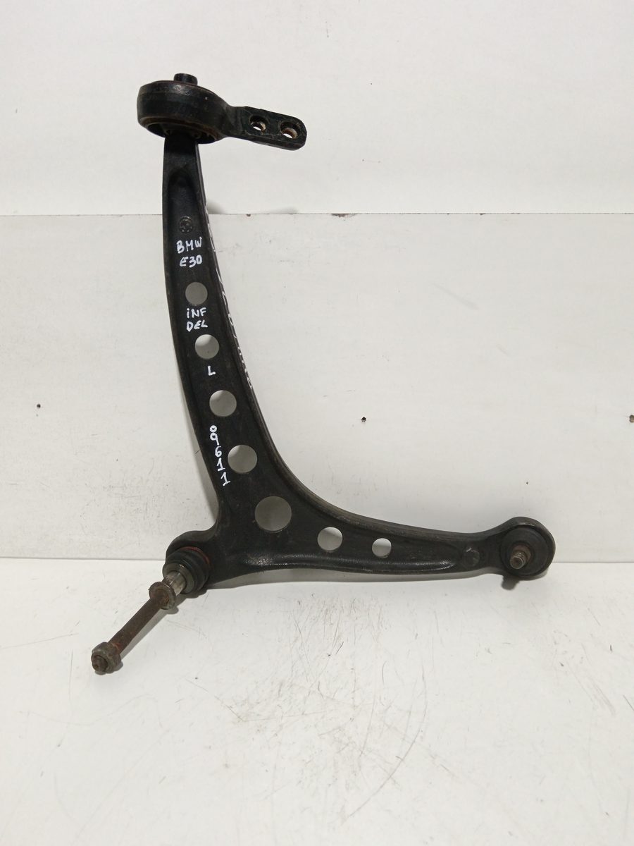 Parrilla De Suspension Inferior Delantera Izquierda BMW Serie 3 Berlina (E30)