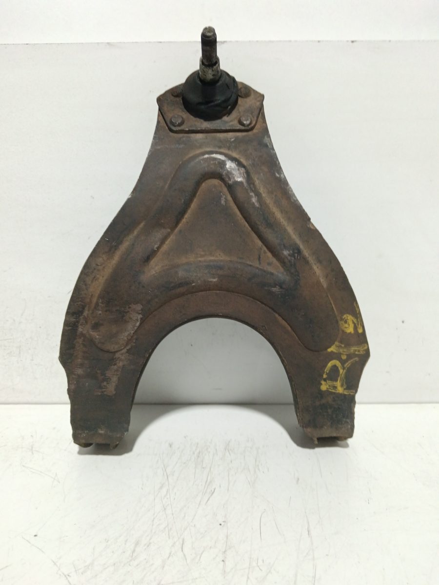 Parrilla De Suspension Inferior Delantera Izquierda Renault 1300 1972-Actualidad *