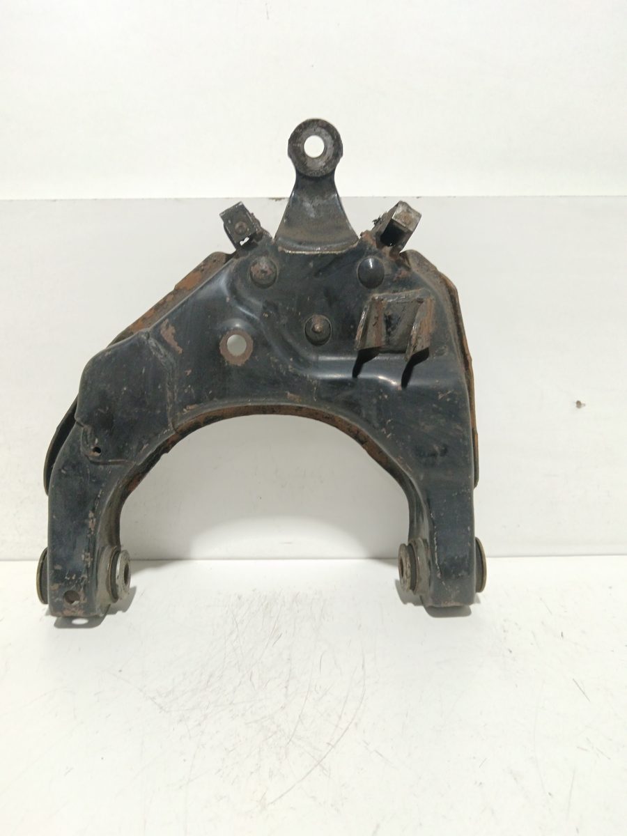 Parrilla De Suspension Inferior Delantera Izquierda Toyota Hilux (KUN) 2005-2016