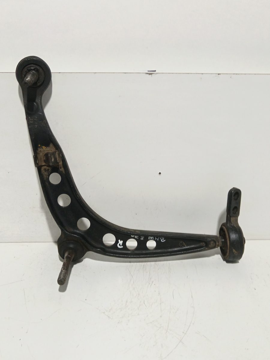 Parrilla De Suspension Inferior Trasera Derecha BMW Serie 3 Berlina (E30) 1982-Actualidad