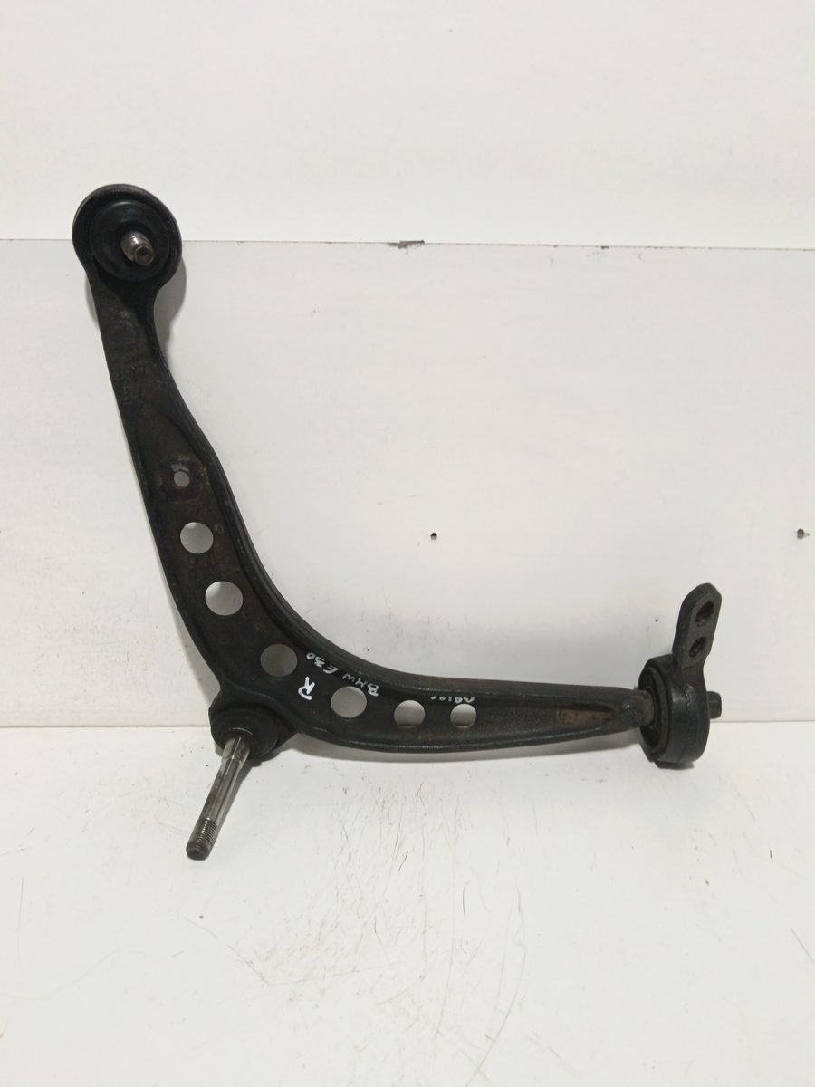 Parrilla De Suspension Inferior Trasera Derecha BMW Serie 3 Berlina (E30) 1982-Actualidad