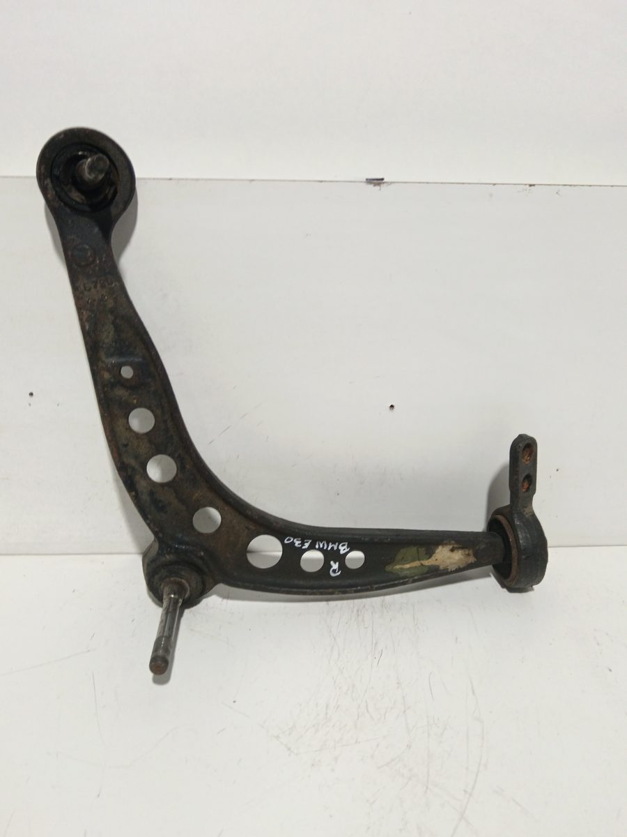 Parrilla De Suspension Inferior Trasera Derecha BMW Serie 3 Berlina (E30) 1982-Actualidad