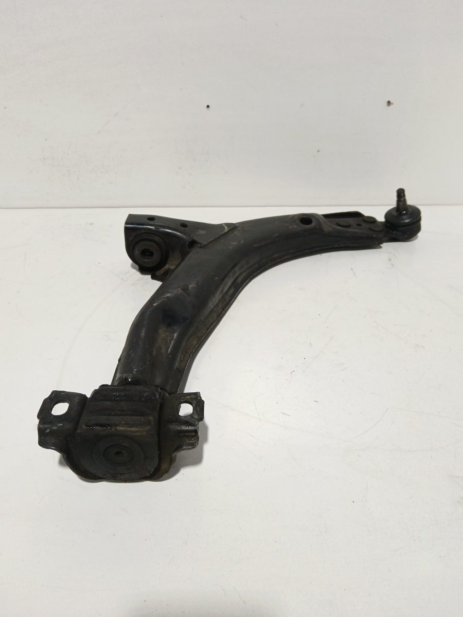 Parrilla de Suspension Inferior Trasera Derecha Daewoo Lanos 1997-2004