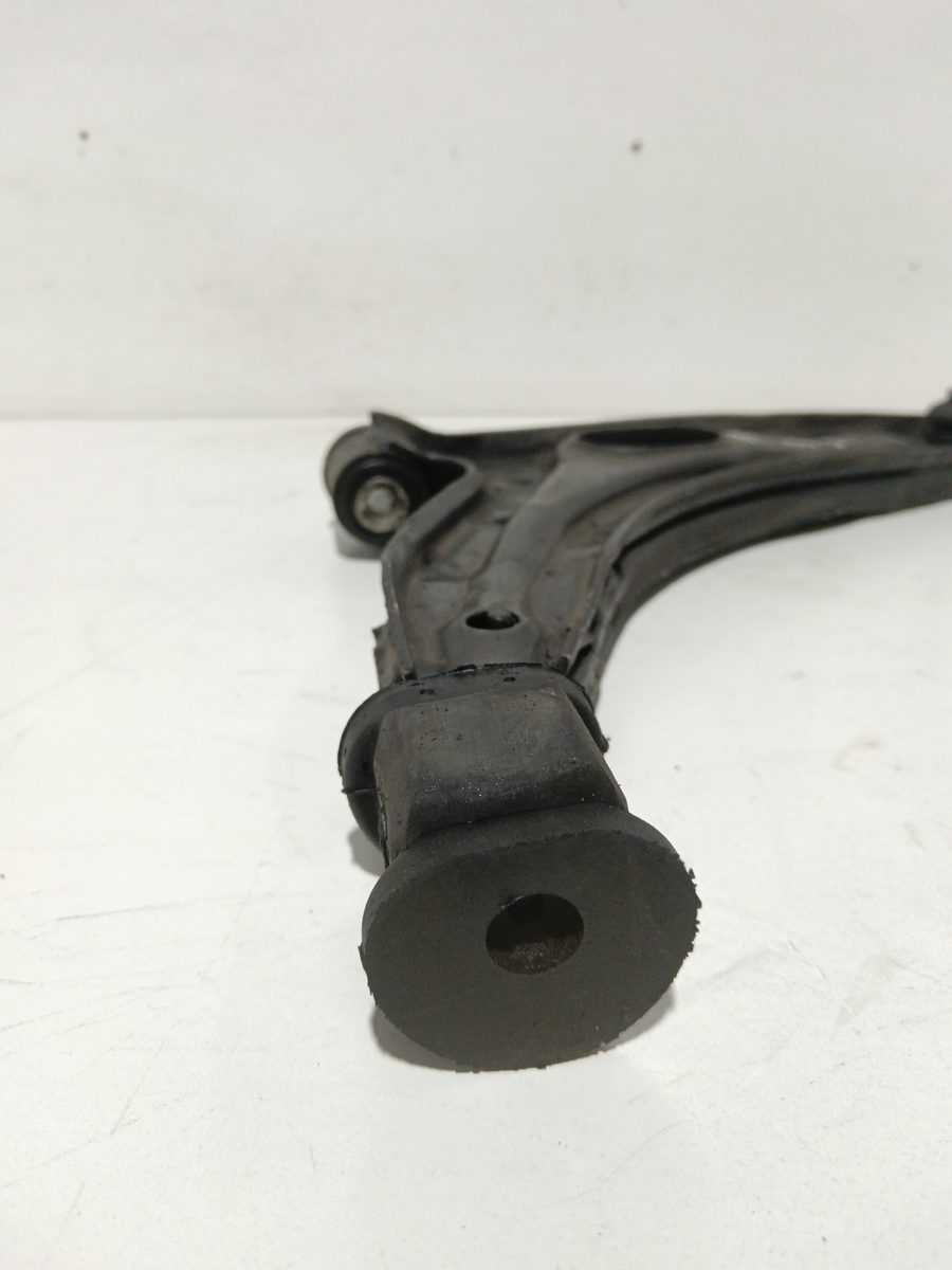 Parrilla de Suspension Inferior Trasera Derecha Fiat Uno (146) desde 1989