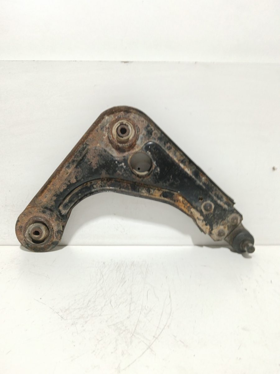 Parrilla De Suspension Inferior Trasera Derecha Ford Fiesta Berlina 1995-1999 *