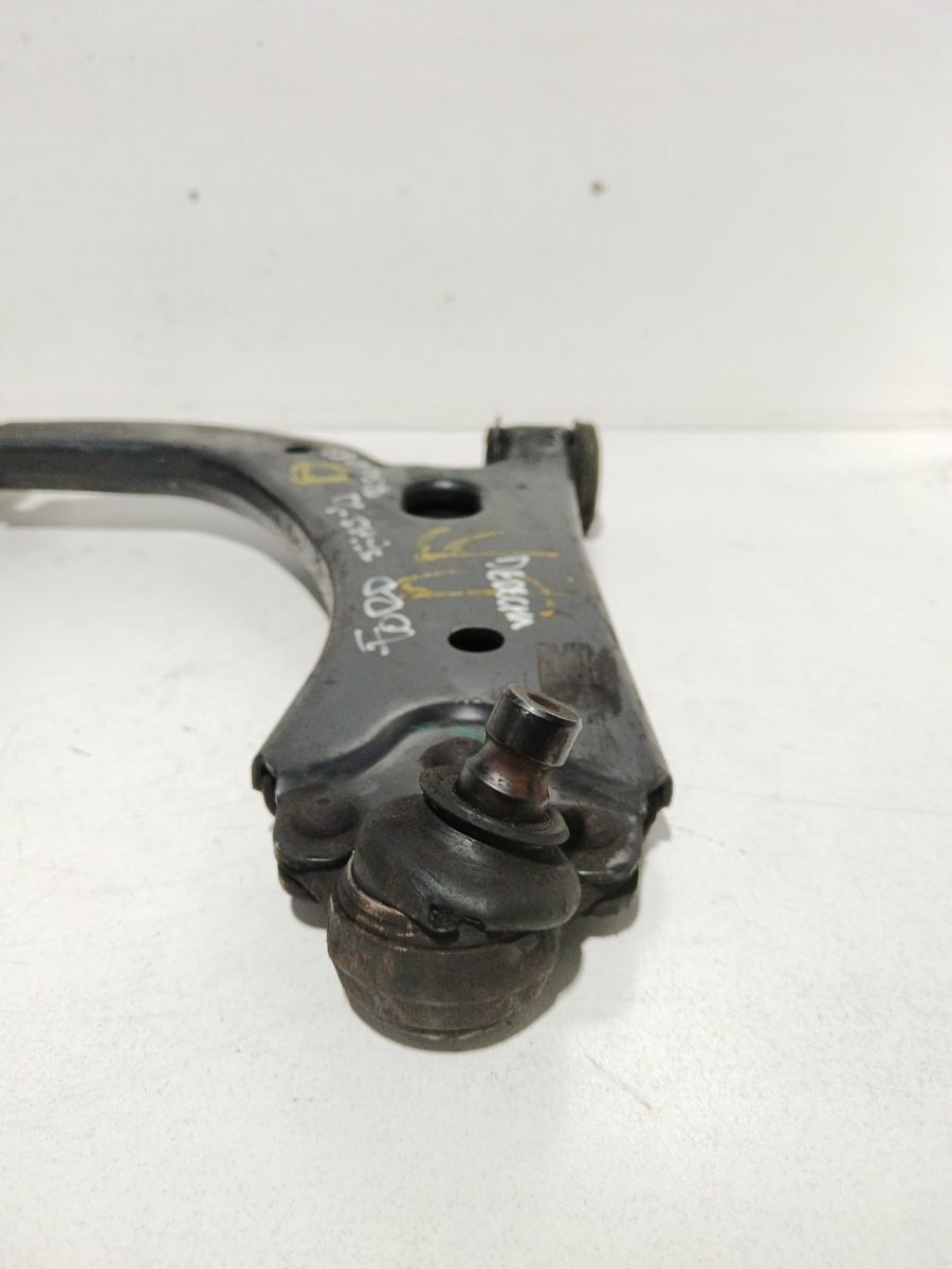 Parrilla de Suspension Inferior Trasera Derecha Ford Fiesta (CBK) 2001-2008