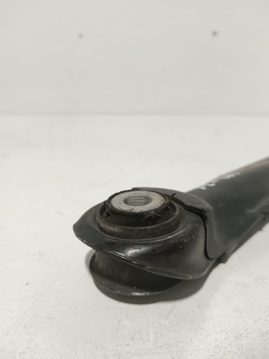 Parrilla de Suspension Inferior Trasera Derecha Mercedes-Benz Clase C (W201)