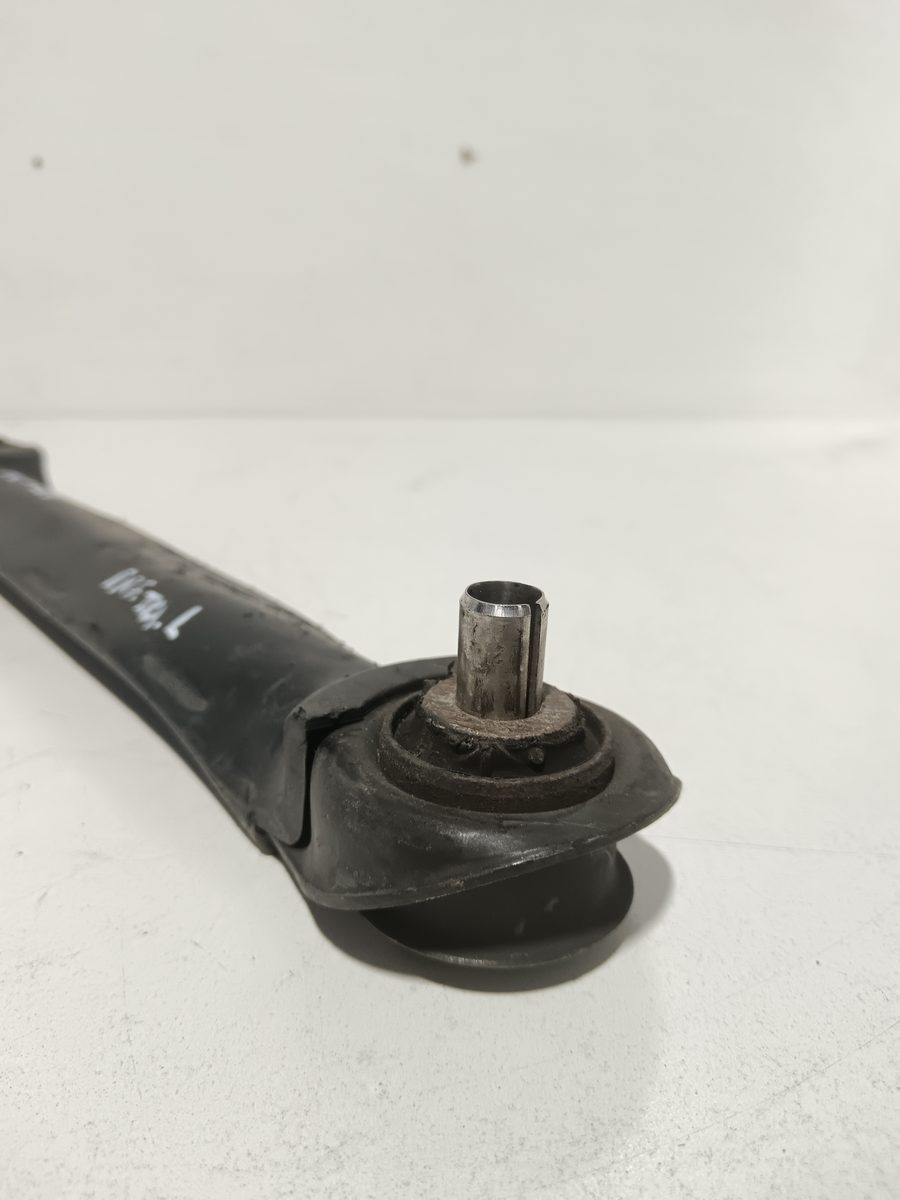 Parrilla de Suspension Inferior Trasera Derecha Mercedes-Benz Clase C (W201)