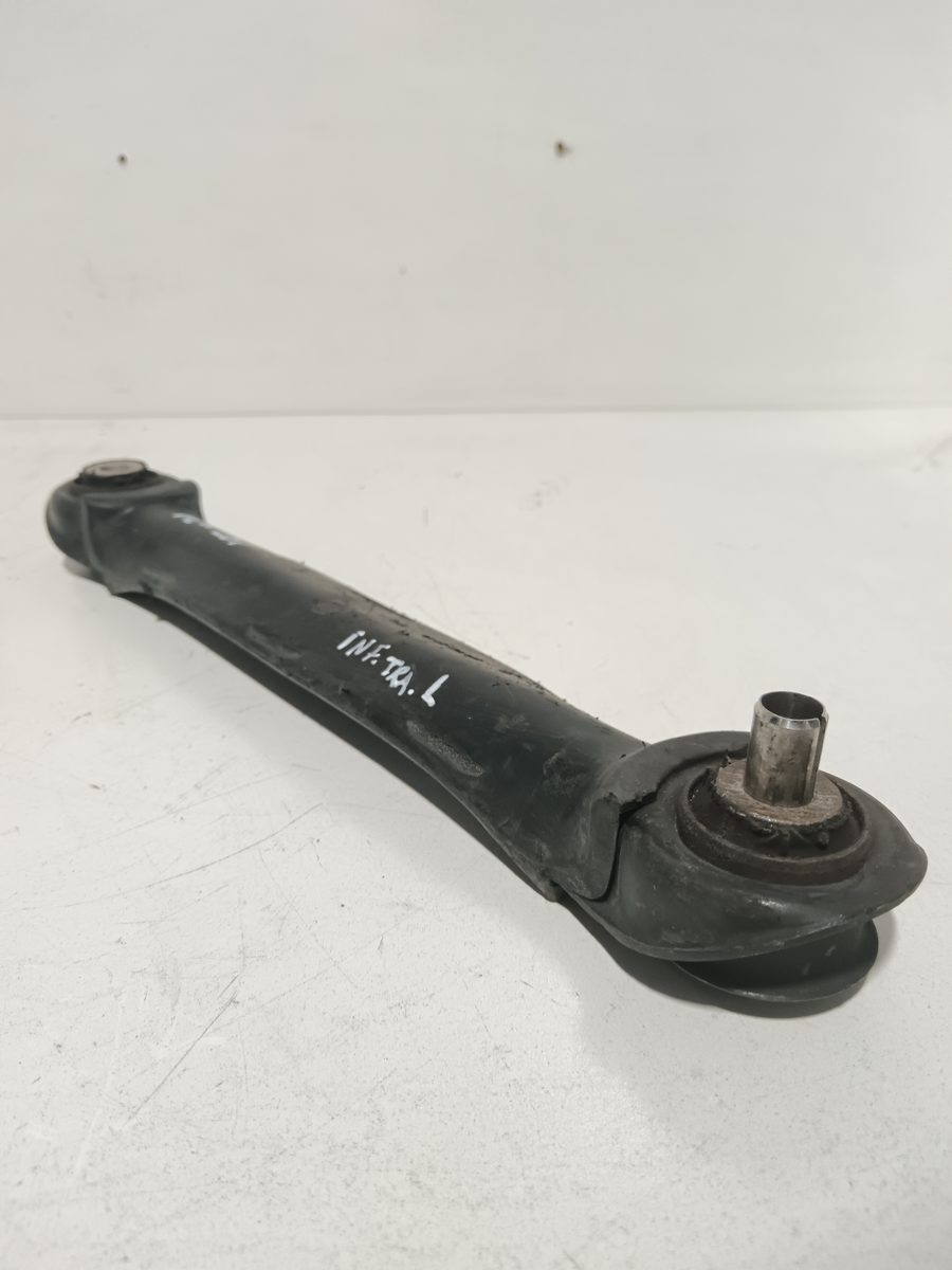 Parrilla de Suspension Inferior Trasera Derecha Mercedes-Benz Clase C (W201)