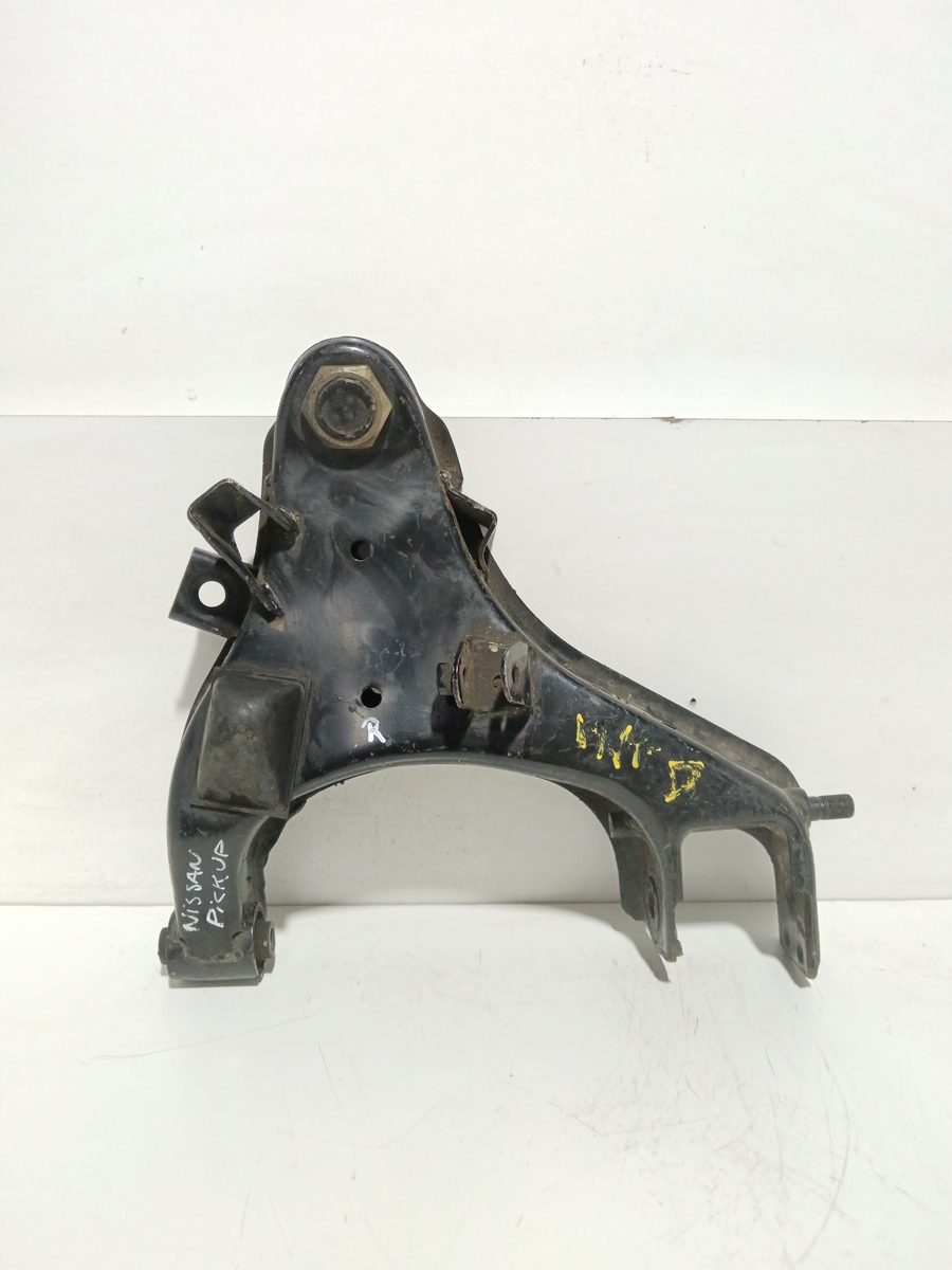 Parrilla De Suspension Inferior Trasera Derecha Nissan Np300 Pick-up (LCD22)