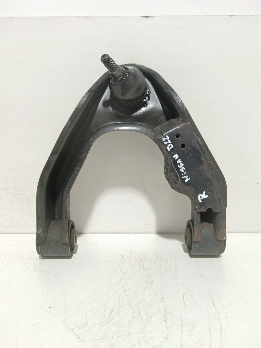 Parrilla De Suspension Inferior Trasera Derecha Nissan Pick-up (D22) 1998-Actualidad