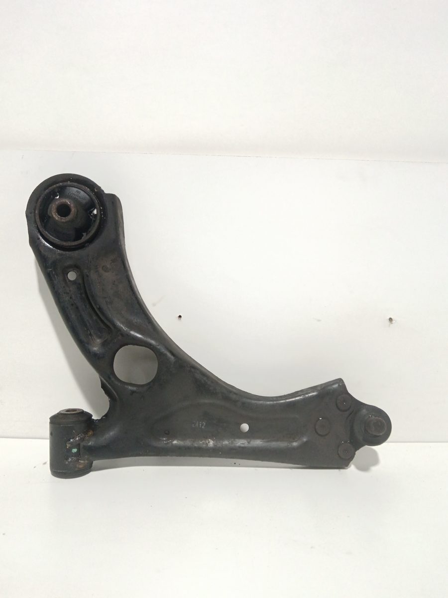Parrilla De Suspension Inferior Trasera Izquierda Chevrolet Sonic Berlina Hatchback
