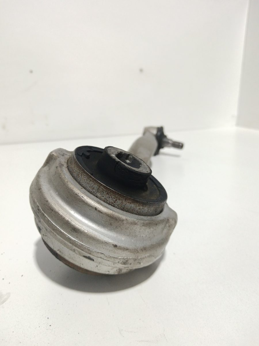 Parrilla de Suspension Inferior Trasera Izquierda Mercedes-Benz Clase C (W204)