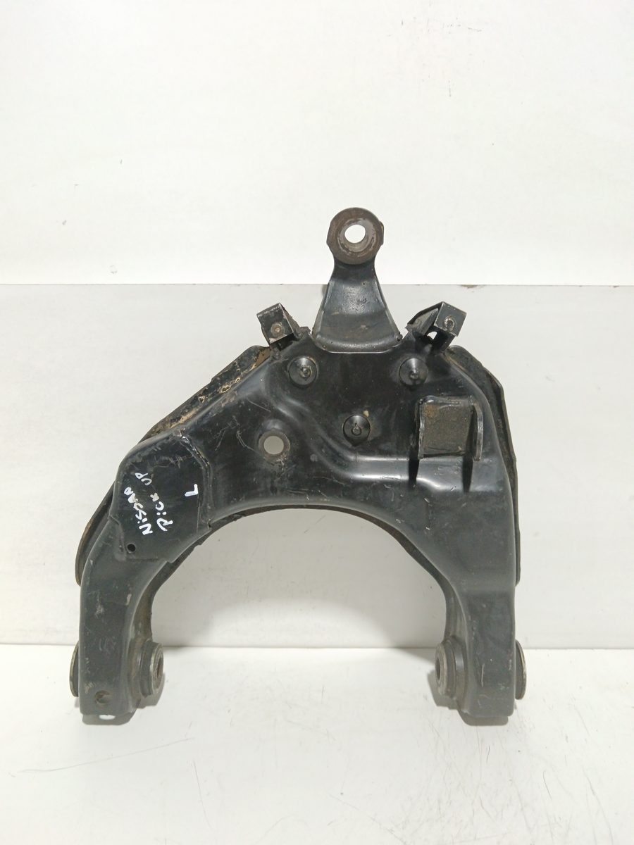 Parrilla De Suspension Inferior Trasera Izquierda Toyota Hilux 1997-2004 HILUX I