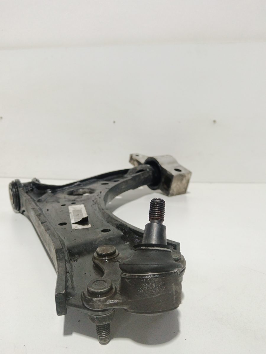Parrilla de Suspension Inferior Trasera Izquierda Volkswagen Jetta (1K2) 2005-2010