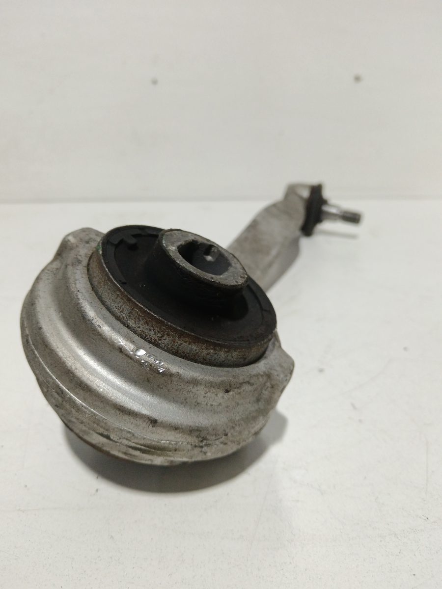 Parrilla de Suspension Superior Trasera Derecha Mercedes-Benz Clase C (W204)