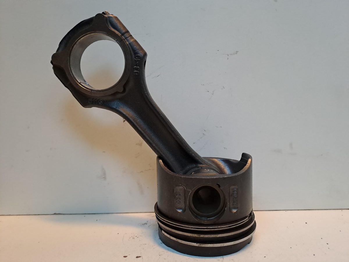 Piston Y Biela Mercedes-Benz Clase E (W211) Berlina 2002-2009 2.7 CDI CAT 2.7L 130kW
