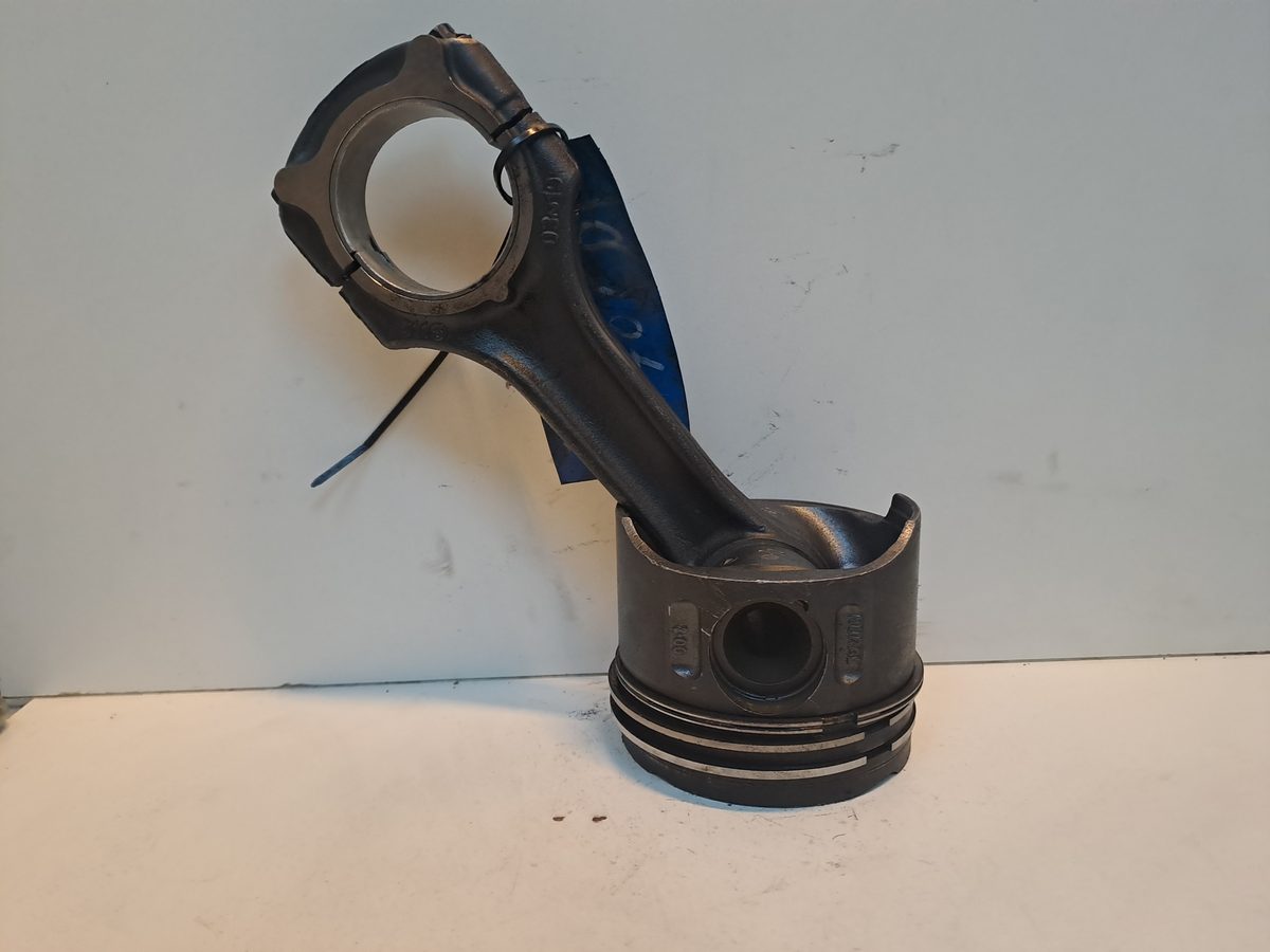 Piston Y Biela Mercedes-Benz Clase E (W211) Berlina 2002-2009 2.7 CDI CAT 2.7L 130kW