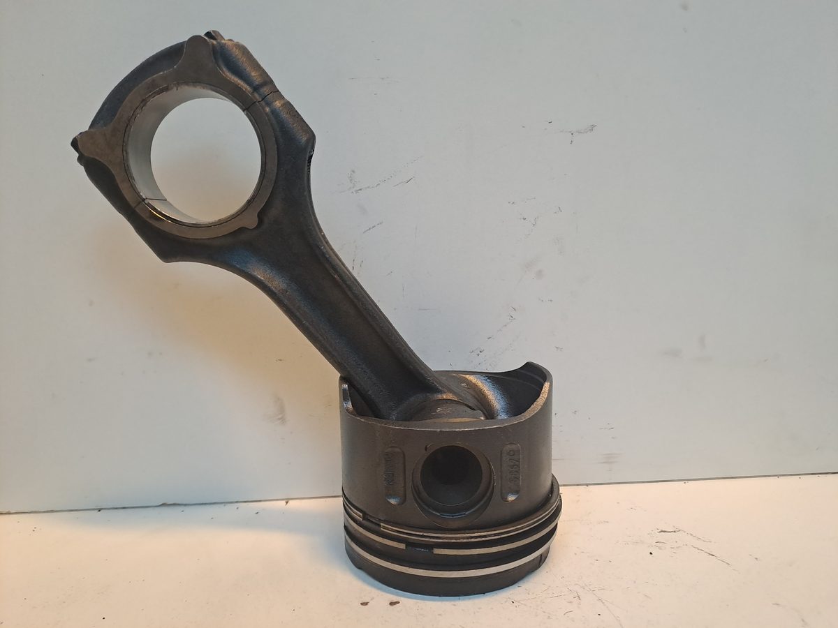 Piston Y Biela Mercedes-Benz Clase E (W211) Berlina 2002-2009 2.7 CDI CAT 2.7L 130kW