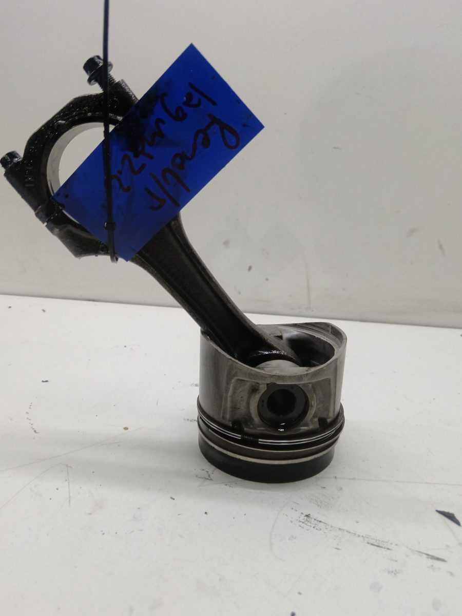 Piston Y Biela Renault Laguna (B56) 1998-2001 2.2 Turbodiesel 2.2L 83kW