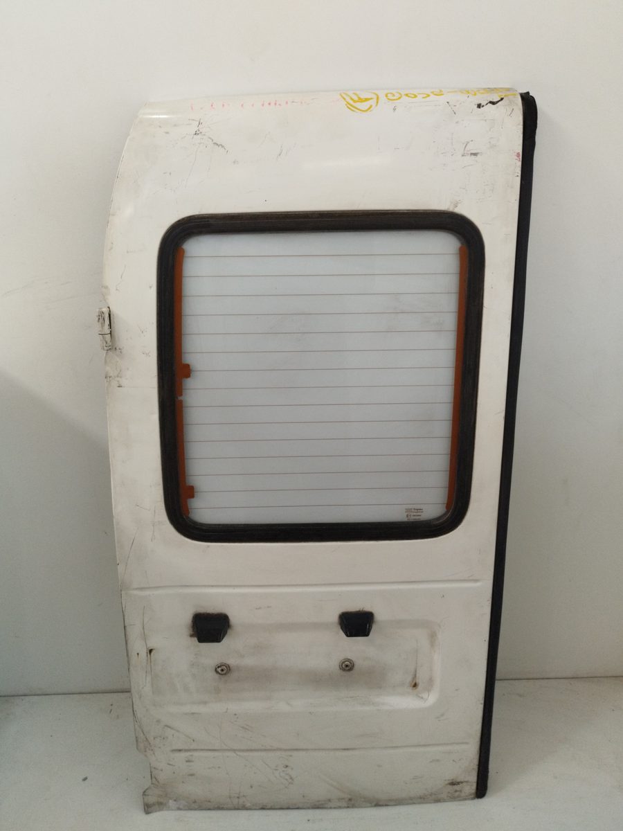 Porton Trasero Izquierdo Ford Fiesta Courier 1995-1999 Diesel CAT