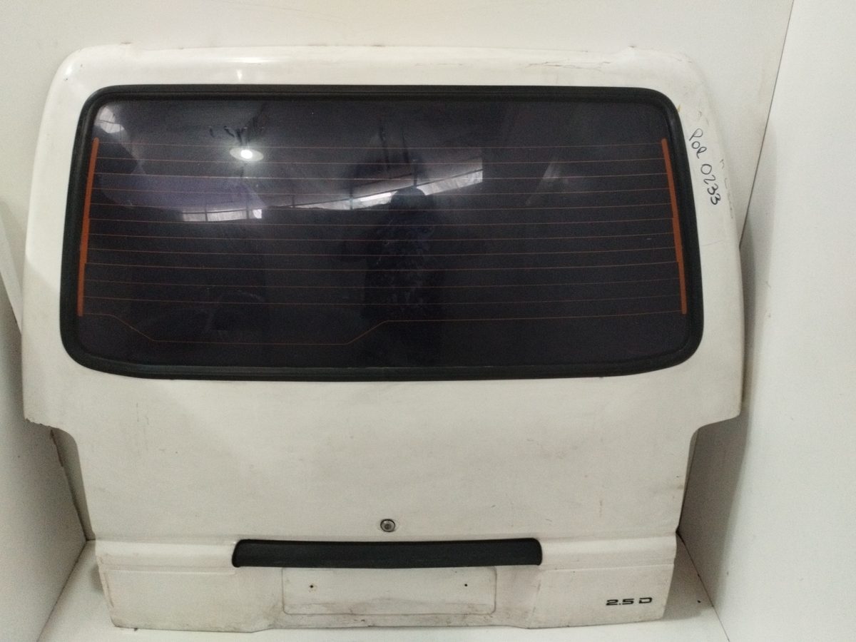 Porton Trasero Mitsubishi L 300 (L0) 1981-Actualidad L 300 Combi Tracción total