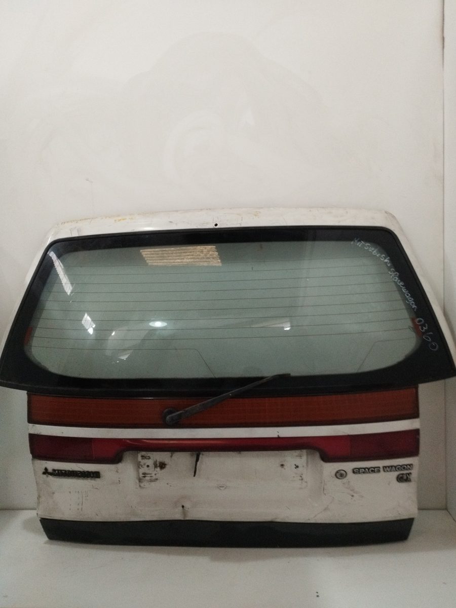 Porton Trasero Mitsubishi Space Wagon (N30/N40) 1991-1996 GLX Diesel