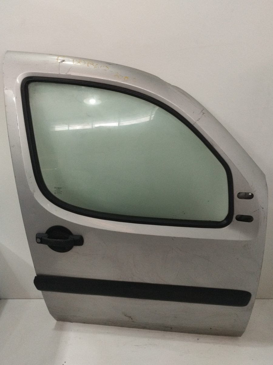 Puerta Delantera Derecha Fiat Doblo (119) 2001-2005 ELX / Dynamic