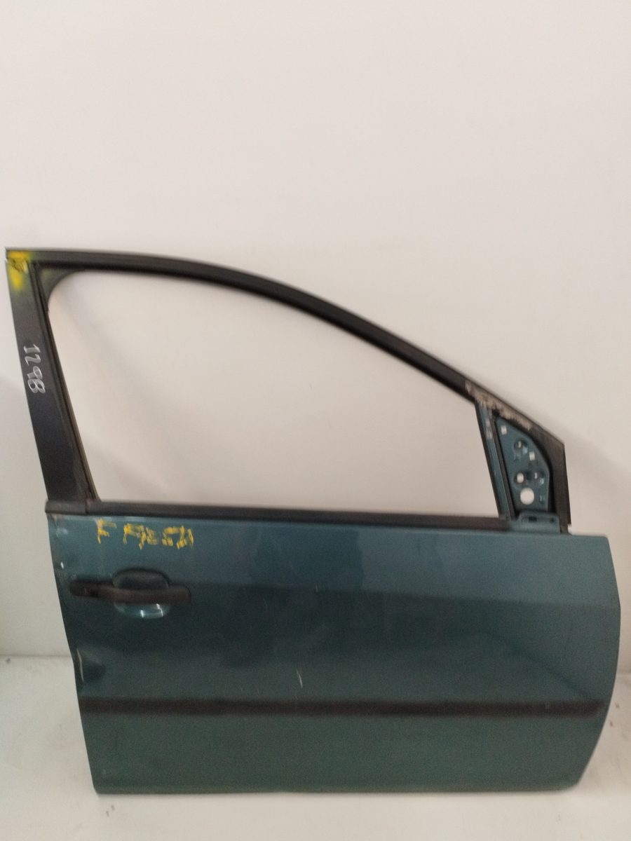 Puerta Delantera Derecha Ford Fiesta Berlina (DX) 1999-2002