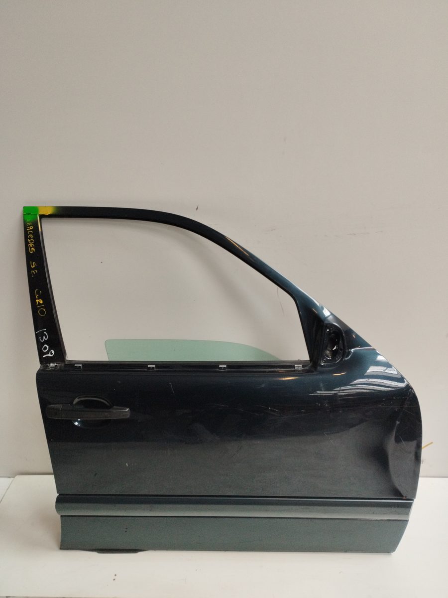 Puerta Delantera Derecha Mercedes-Benz Clase E (W210) Berlina 1995-2002
