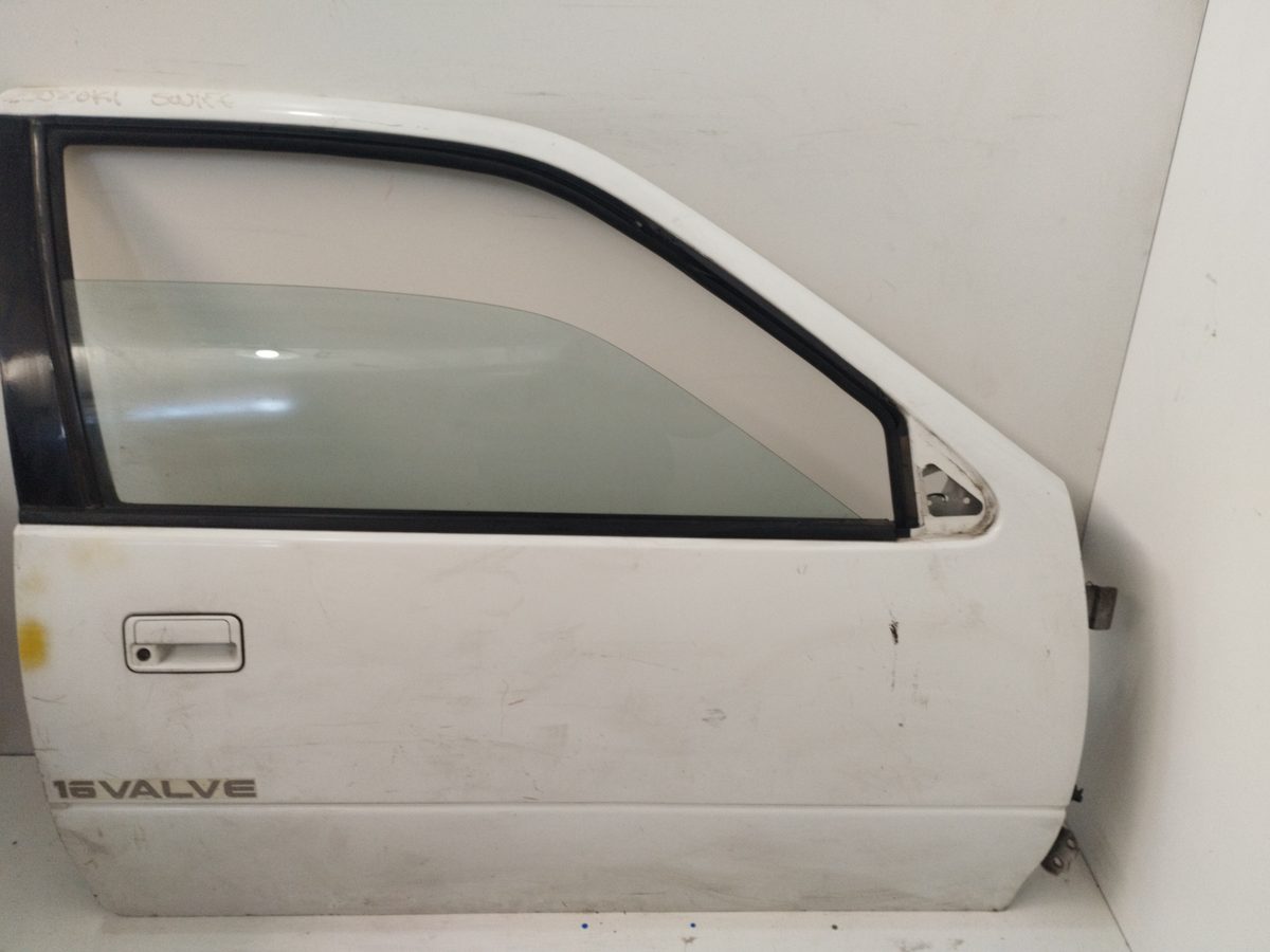 Puerta Delantera Derecha Suzuki Swift Sf Berlina (EA) 1988-1996