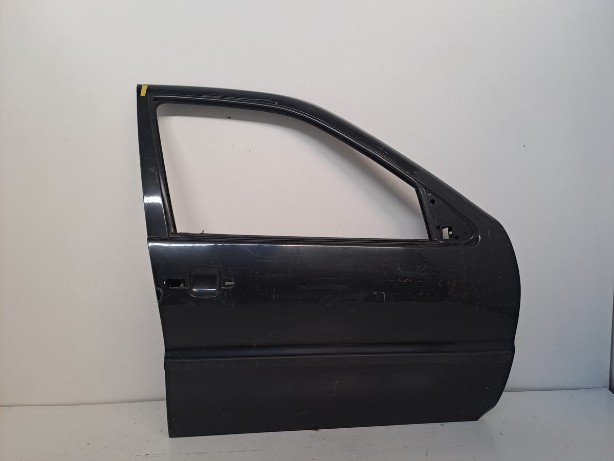 Puerta Delantera Derecha Volkswagen Polo Berlina (6N1) 1994-1999 Básico