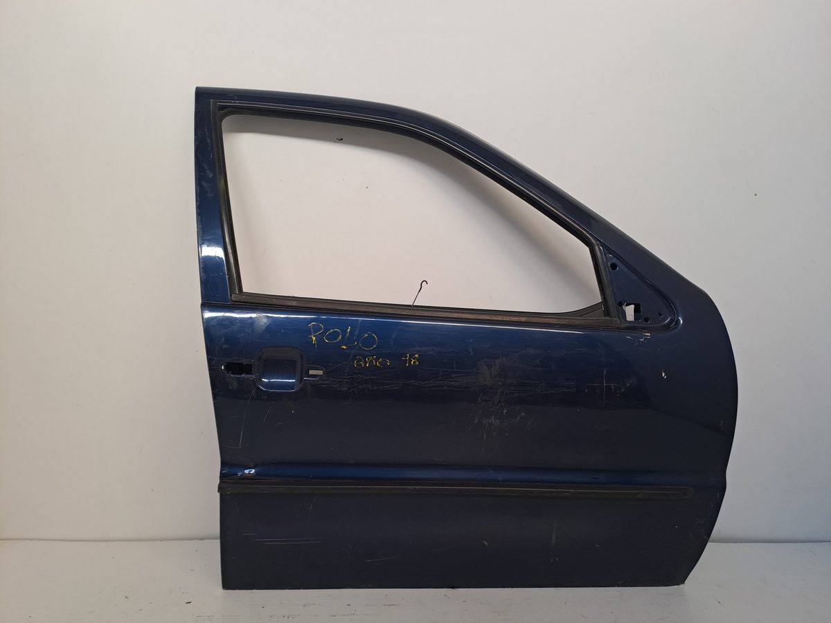 Puerta Delantera Derecha Volkswagen Polo Berlina (6N1) 1994-1999 Básico
