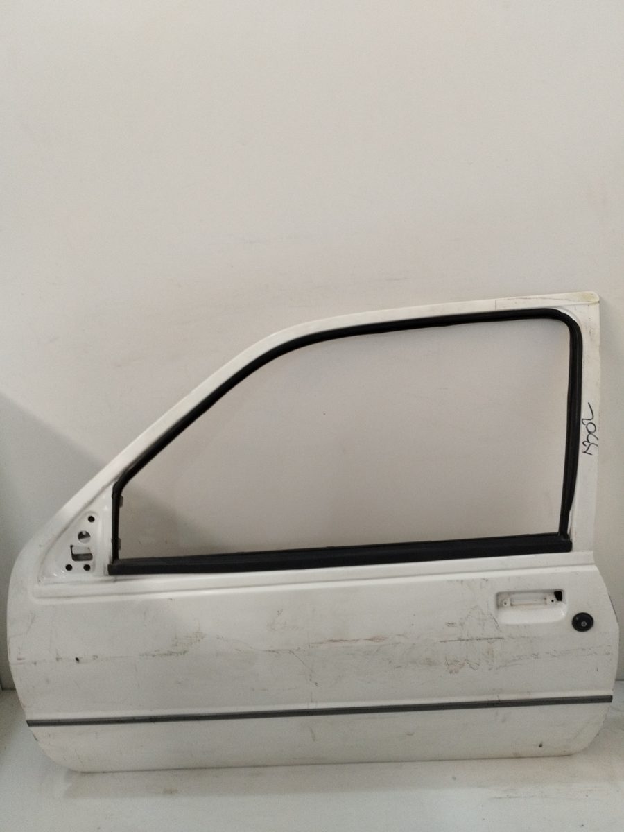 Puerta Delantera Izquierda Ford Fiesta Berlina 1995-1999
