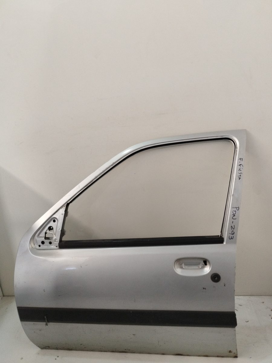 Puerta Delantera Izquierda Ford Fiesta Berlina (DX) 1999-2002 Diesel CAT