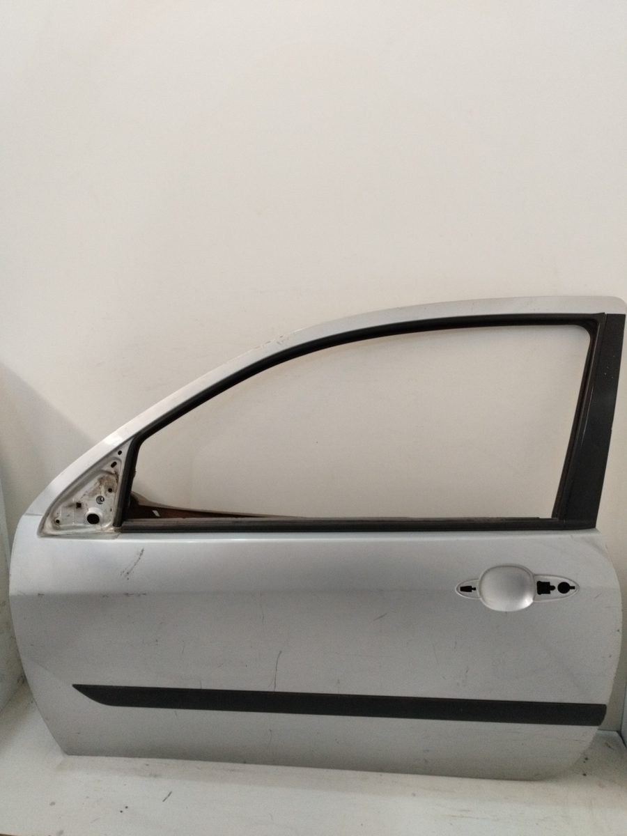 Puerta Delantera Izquierda Ford Focus Berlina (CAK) 1998-2004