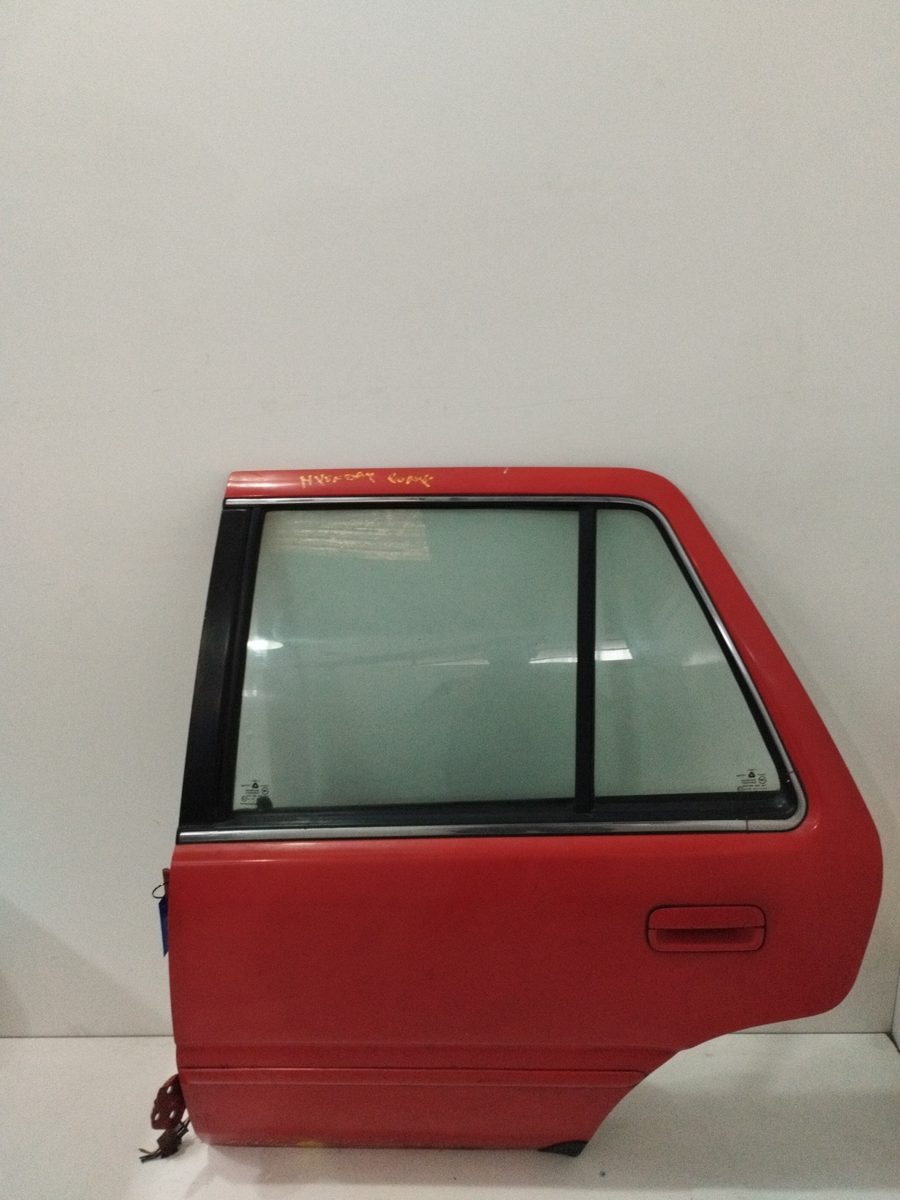 Puerta Delantera Izquierda Hyundai Pony (X2) 1991-Actualidad GLS
