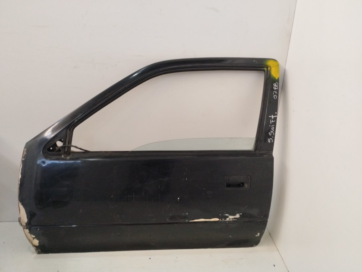 Puerta Delantera Izquierda Suzuki Swift Sf Berlina (EA) 1988-1996 GL