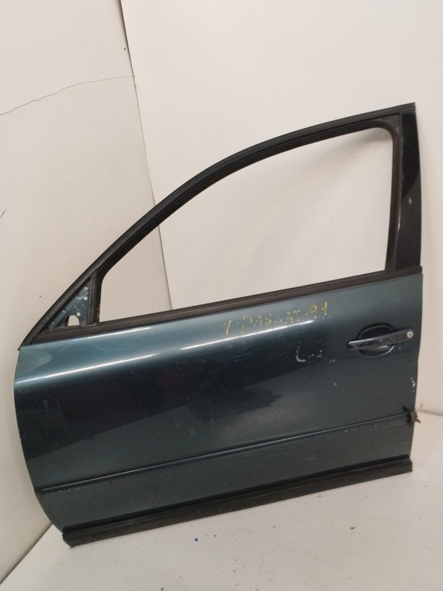 Puerta Delantera Izquierda Volkswagen Passat Berlina (3B2) 1996-2000
