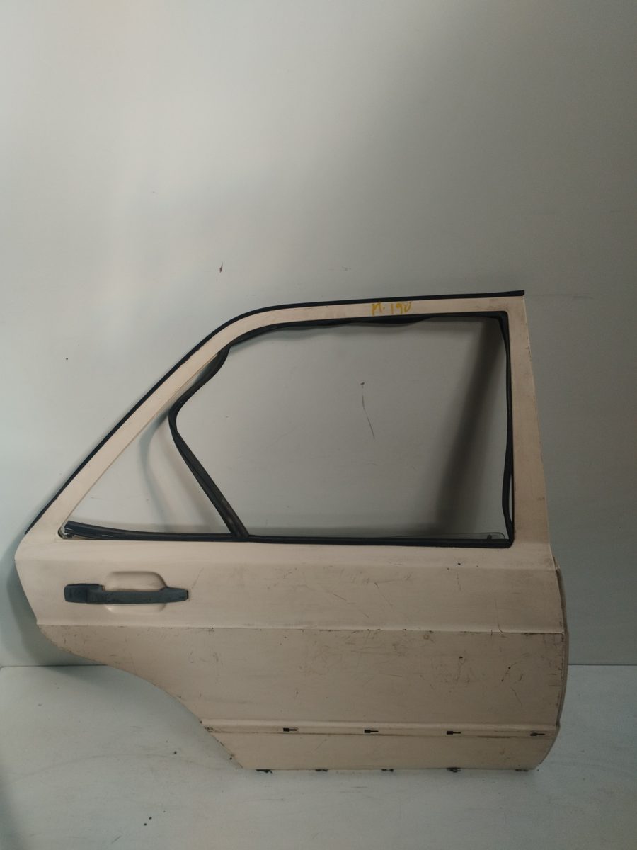 Puerta Trasera Derecha Mercedes-Benz Clase C (W201) Berlina 1982-1993