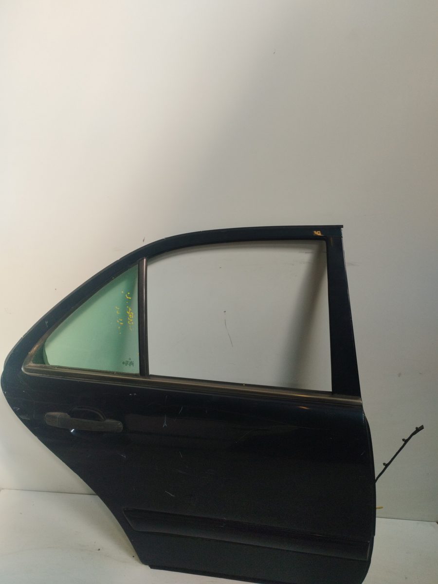 Puerta Trasera Derecha Mercedes-Benz Clase C (W202) Berlina 1993-2000