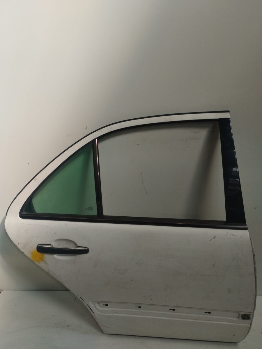 Puerta Trasera Derecha Mercedes-Benz Clase E (W210) Berlina 1995-2002