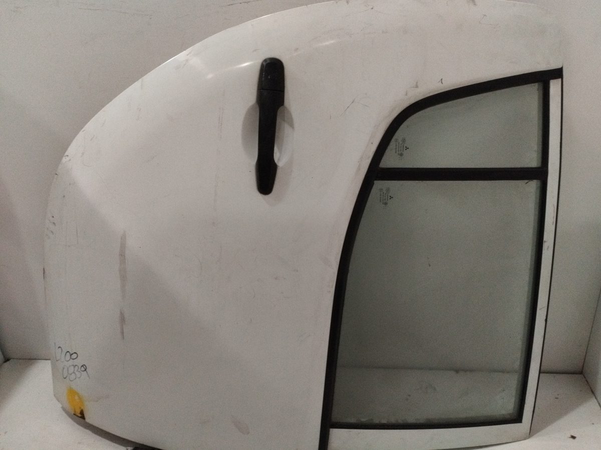 Puerta Trasera Derecha Mitsubishi L 200 (KA0/KB0) 2006-2015 Cabina doble Invite 4x4