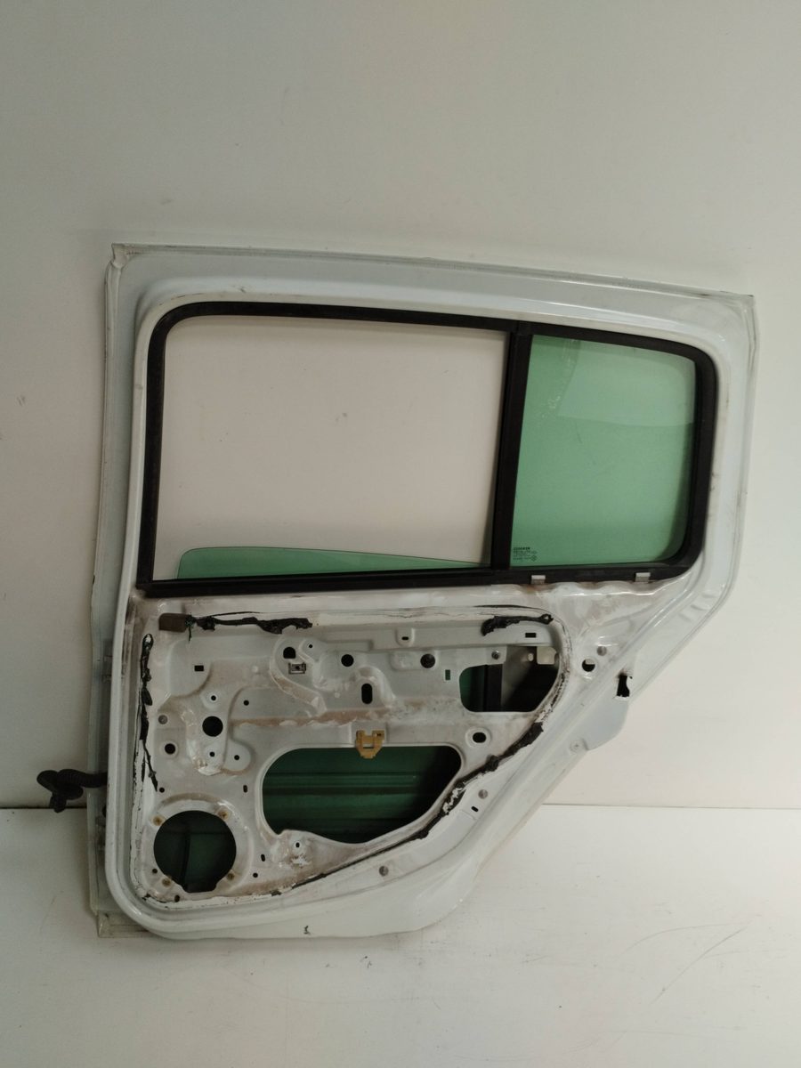 Puerta Trasera Derecha Renault Clio II Fase II (B/CB0) 2001-2013