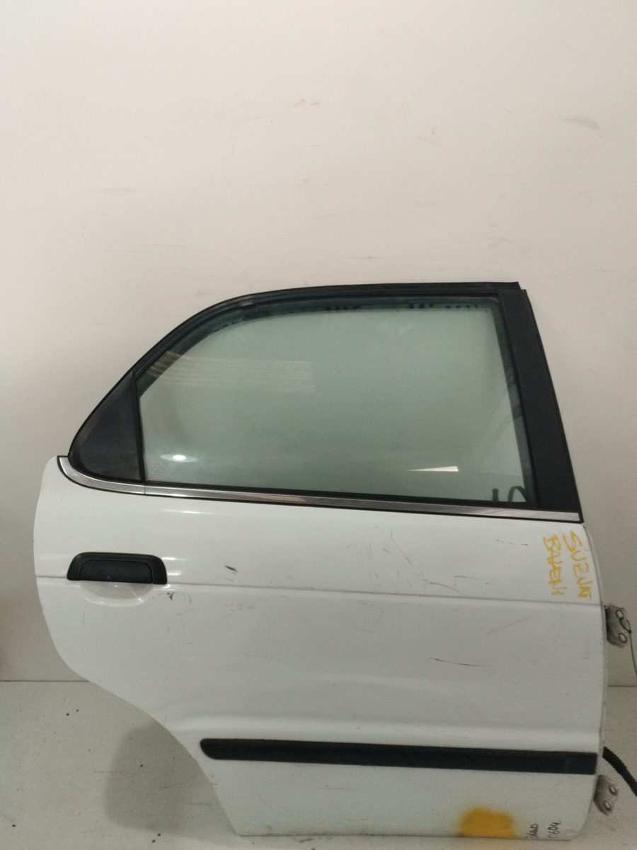 Puerta Trasera Derecha Suzuki Baleno Berlina Sy (EG) 1995-2001 GLX (4-ptas.)