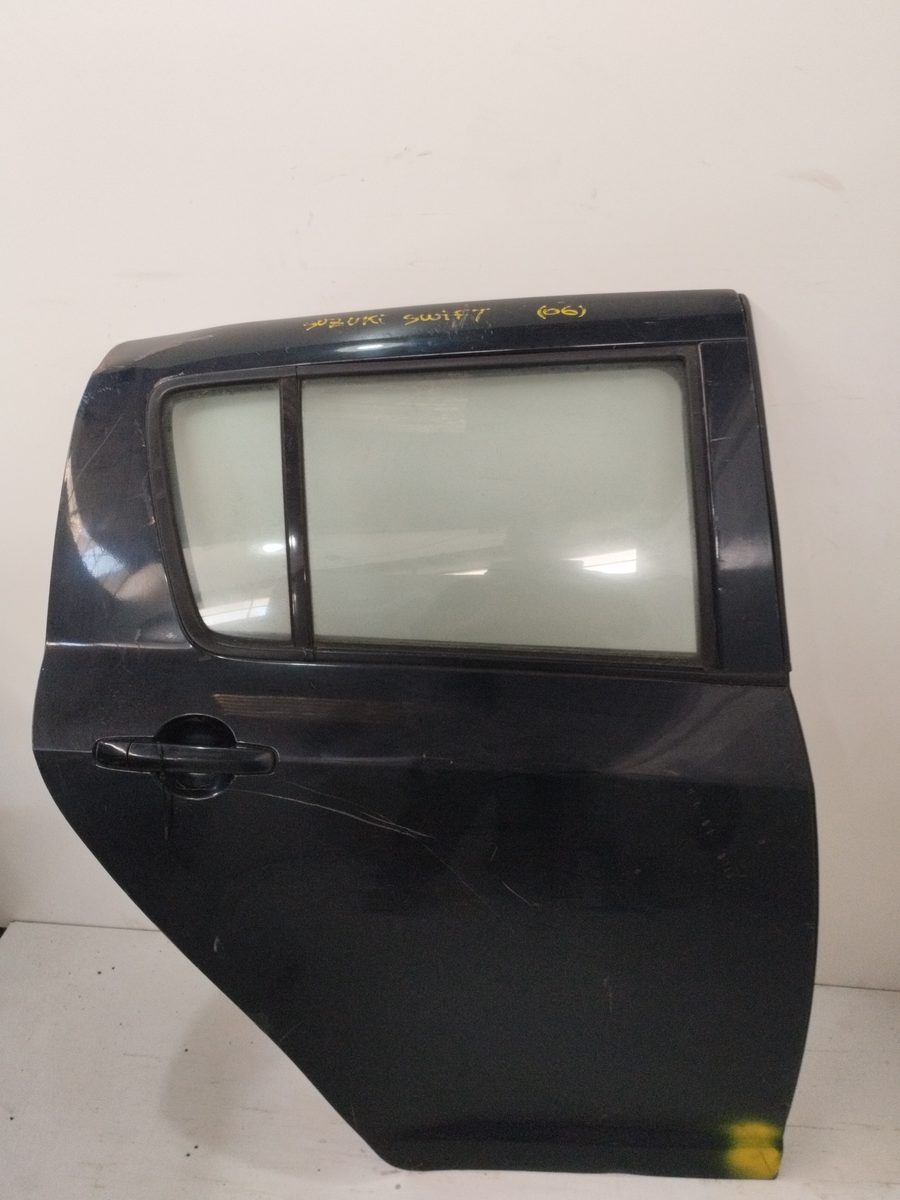 Puerta Trasera Derecha Suzuki Swift Berlina (MZ) 2005-2012 GL (5-ptas.)
