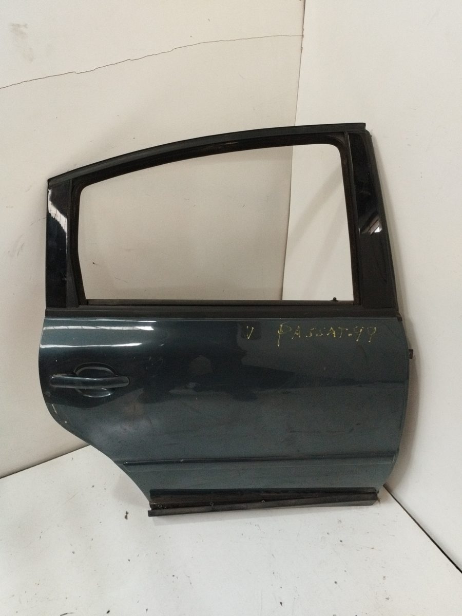 Puerta Trasera Derecha Volkswagen Passat Berlina (3B3) 2000-2005 Highline 4Motion
